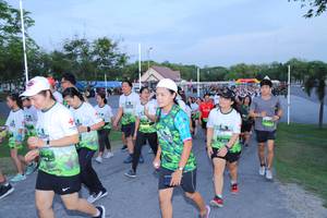 BIB: 
                            <button type="button" onclick="openModal(3628662)" class="btn btn-primary btn-sm float-right btn-popup" data-toggle="modal" data-target=".modal-high-quality">
                        <i class="fas fa-shopping-cart"></i> Add to Cart
                    </button>
                                            <button type="button" onclick="isThisMe(3628662, true)" class="btn btn-success btn-sm float-right btn-popup btn-isme hidden" data-toggle="tooltip" data-placement="bottom" title="นี่คือรูปของคุณใช่ไหม คลิกที่นี่เพื่อเอาเข้าอัลบั้ม">
                        <i class="fas fa-plus"></i> Add to album
                    </button>
                    <button type="button" onclick="isThisMe(3628662, false)" class="btn btn-warning btn-sm float-right btn-popup btn-isnotme hidden">
                        <i class="fas fa-ban"></i> Remove from album
                    </button>